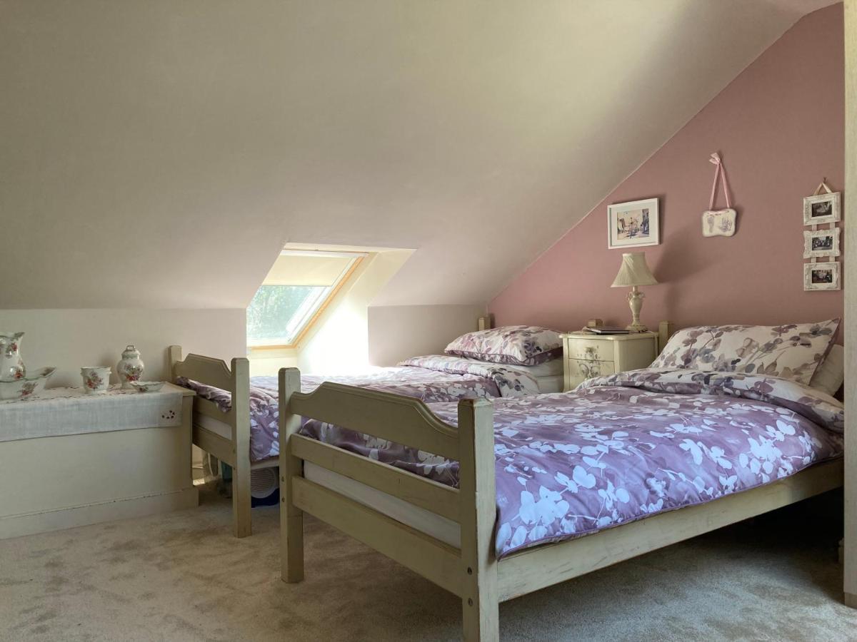 Cosy Twin Room With Private Bathroom Faversham Bagian luar foto